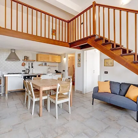 Casa Max 2 * Levanto
